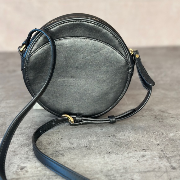 Banana Republic black leather purse. cross body - Picture 1 of 6